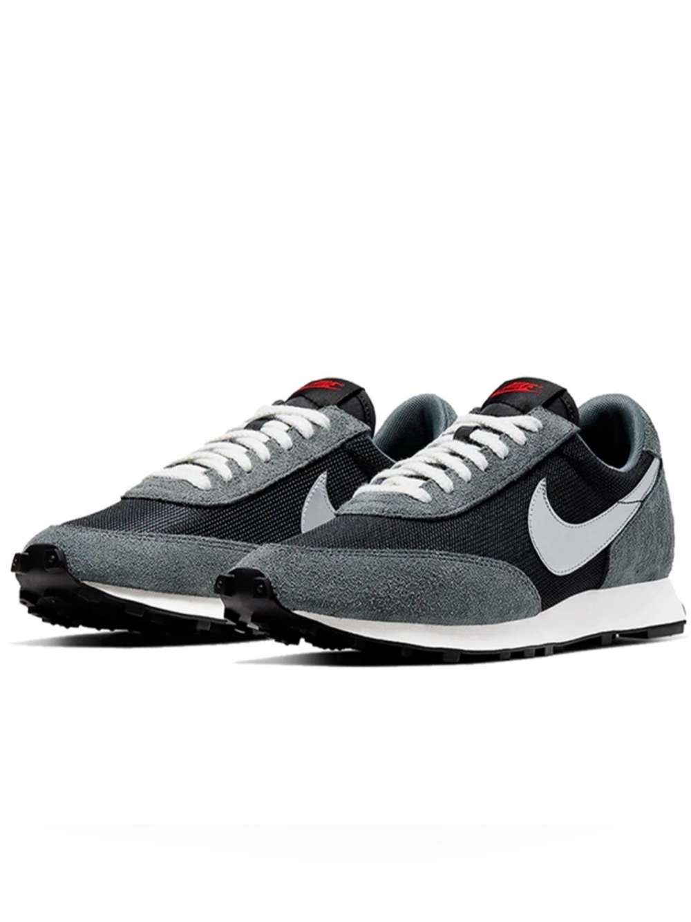 Nike Daybreak SP Metallic Silver